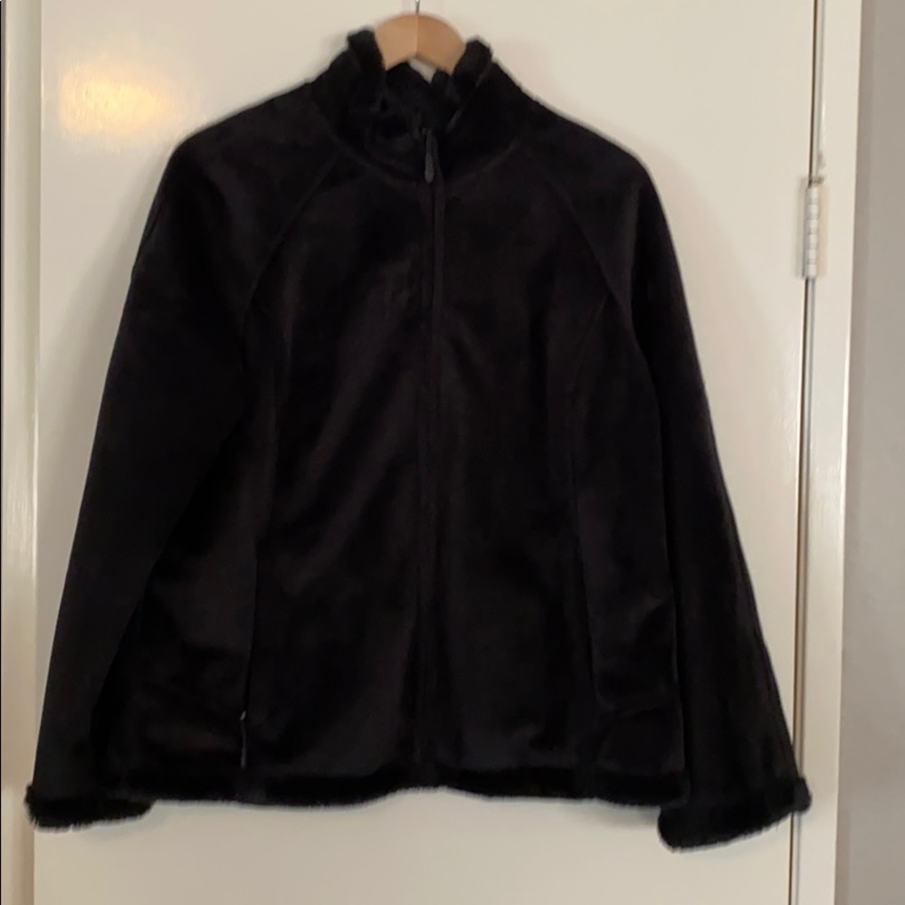 Like New black faux fur trim & lining coat size XL